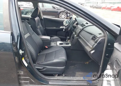 2013 Toyota Camry Se z USA, uszkodzony, nr VIN 4T1BF1FK3DU701079